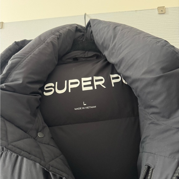 ARITZIA SUPER PUFF SHORTY CLIMATTE - Picture 5 of 13